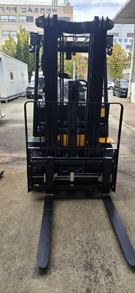 경상도 티○○○○ · 스마트 안전장비 지원 전동지게차 납품 (2025년 11월) 사진 1